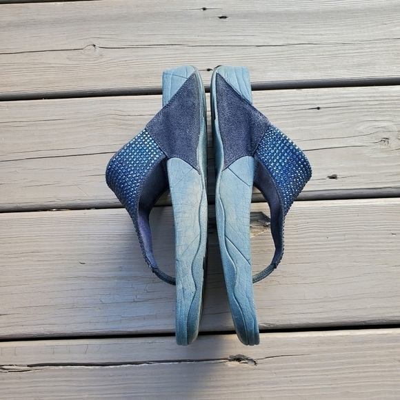 Fitflop Rokkit Supernavy Navy Blue Rhinestone Bling Suede Toe-Post Sandals 11 - Picture 5 of 9